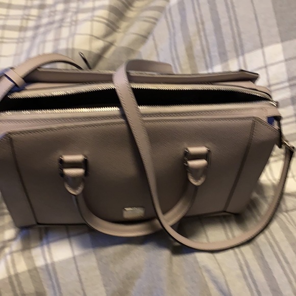 MCM Saffiano Medium Nuovo Tote Gull Gray - Picture 13 of 14